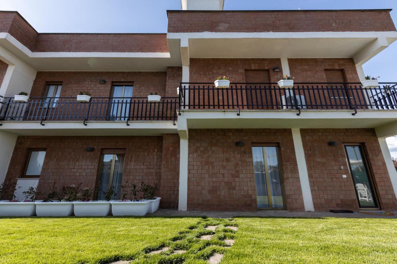 Valmontone Travel Rooms Exterior foto