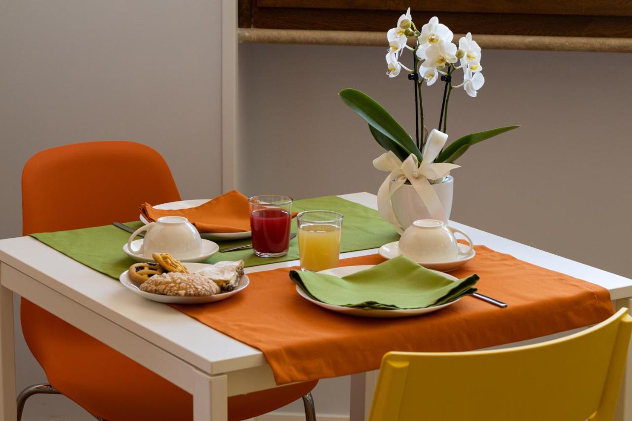 Valmontone Travel Rooms Exterior foto